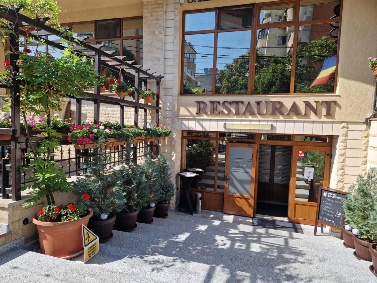 Hotel Rao Клуж-Напока Екстериор снимка