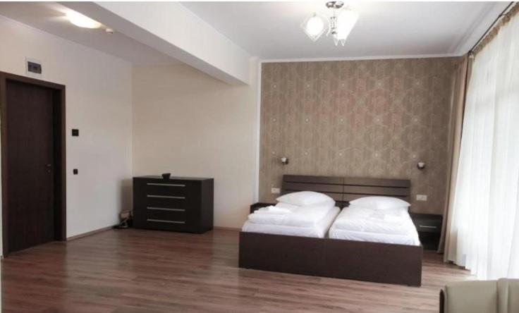 Hotel Rao Клуж-Напока Екстериор снимка